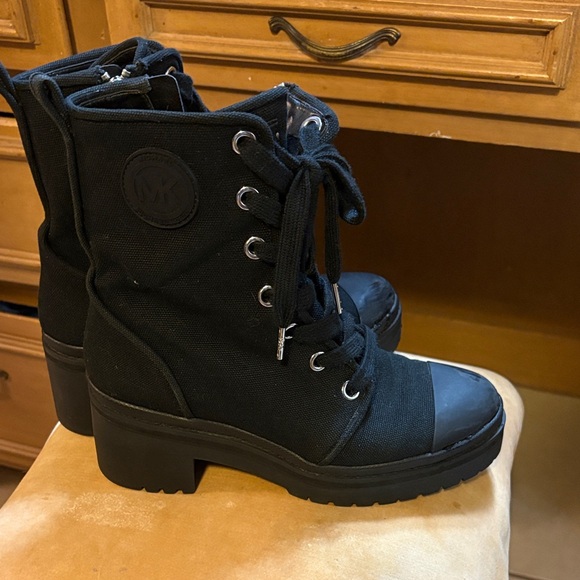 Michael Kors Black Combat Boots - Picture 1 of 14